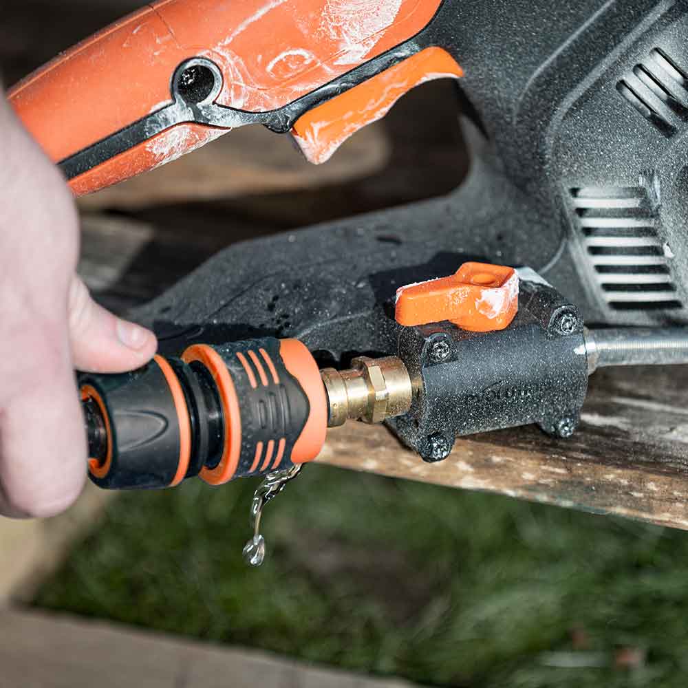 Evolution 3.5 gal. Water Tank | Hand Pump | 9 ft 10 in. Hose | Dust Suppression | R300DCT+ Compatible